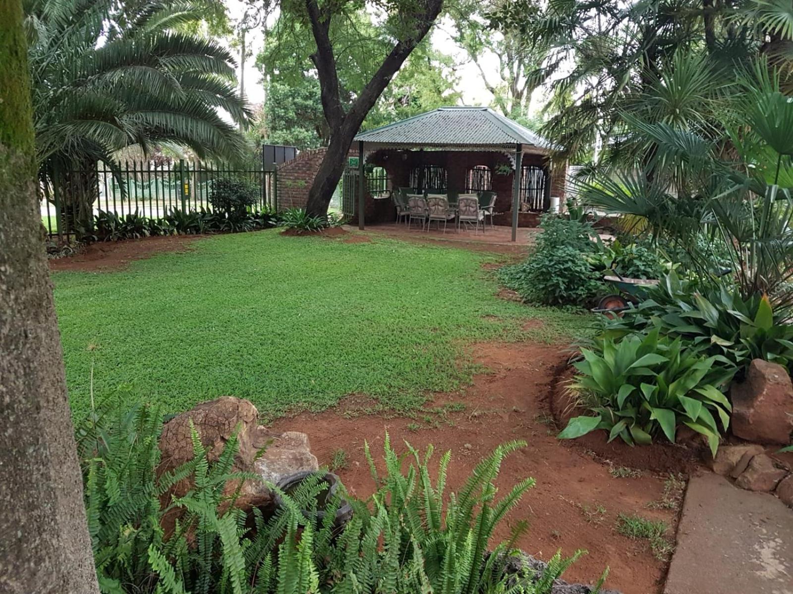 Gemstone Guest House Klerksdorp Exteriér fotografie