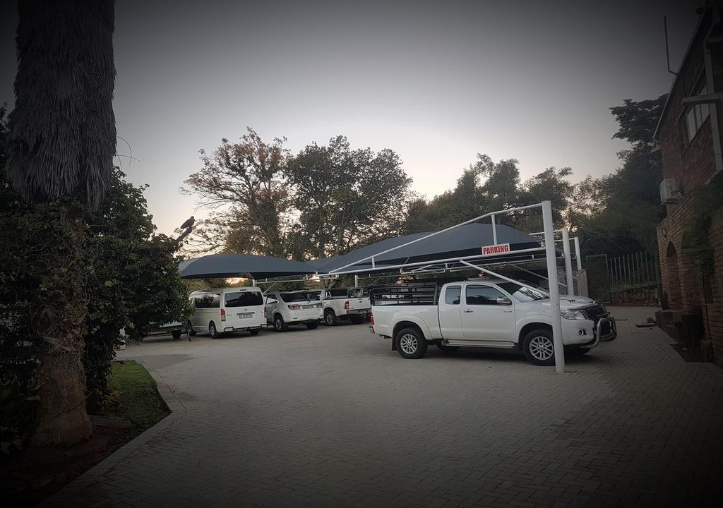 Gemstone Guest House Klerksdorp Exteriér fotografie